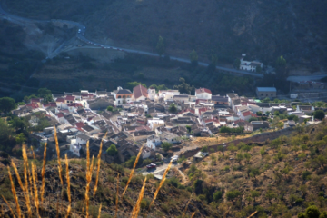 Vista de Cóbdar.